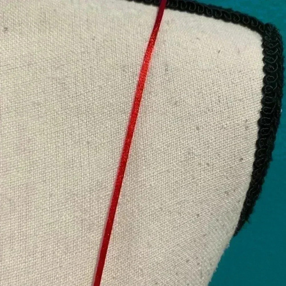 New with tags pretty little thing red crepe spaghetti strap bandeau crop top - Picture 2 of 4